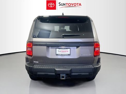 Used 2025 Toyota Land Cruiser 1958 image 5