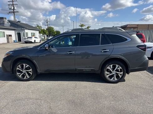 Used 2021 Subaru Outback Touring XT AWD/4WD image 8