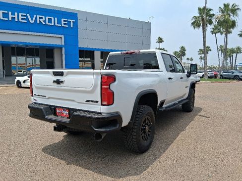 New 2026 Chevrolet Silverado 2500 ZR2 w/ LPO, Dark Essentials Package AWD/4WD image 5