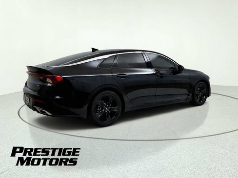 Used 2023 Kia K5 GT-Line image 8