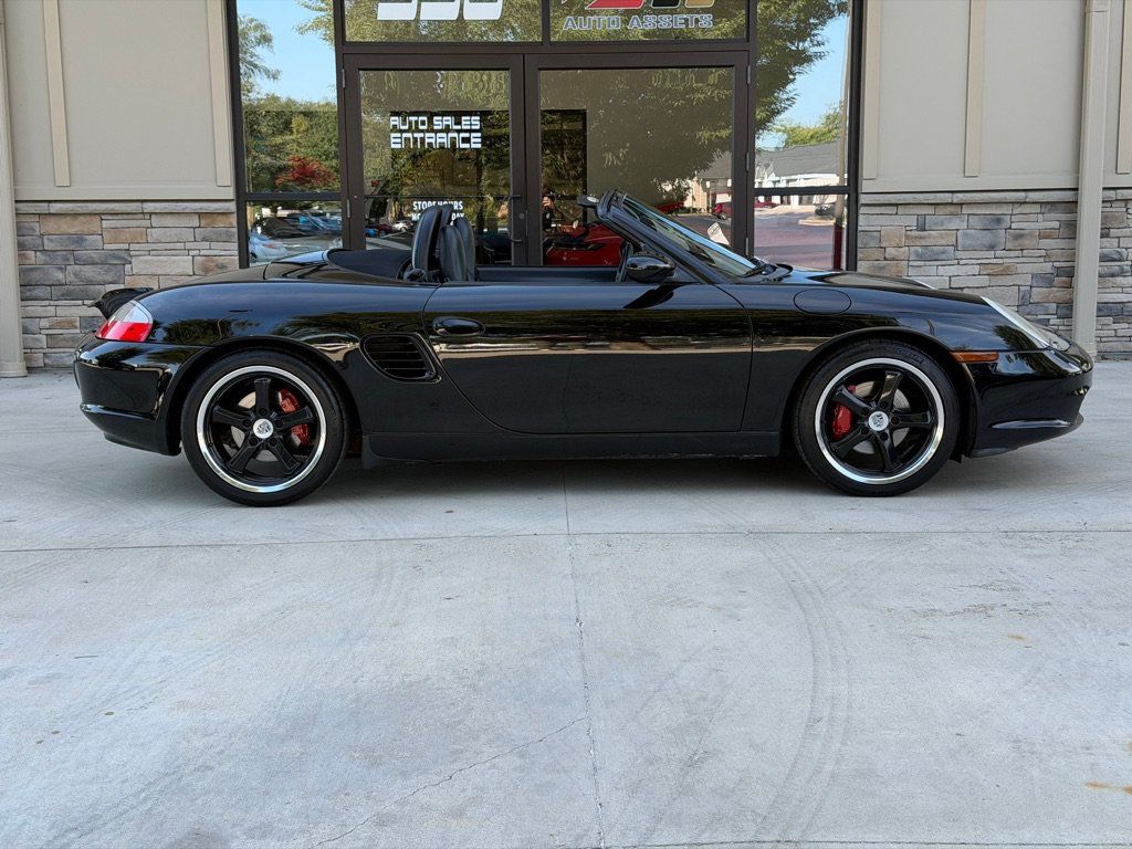 Used 2003 Porsche Boxster RWD image 2