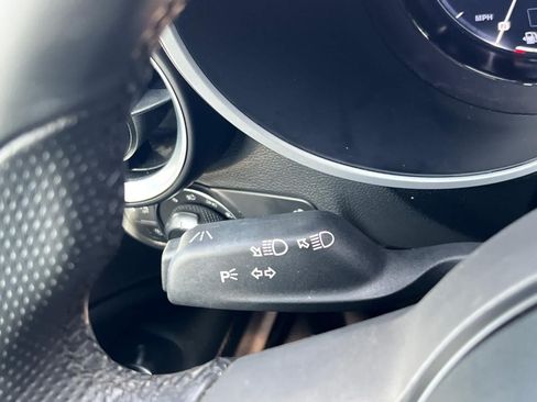 Used 2024 Alfa Romeo Stelvio Ti AWD/4WD image 19