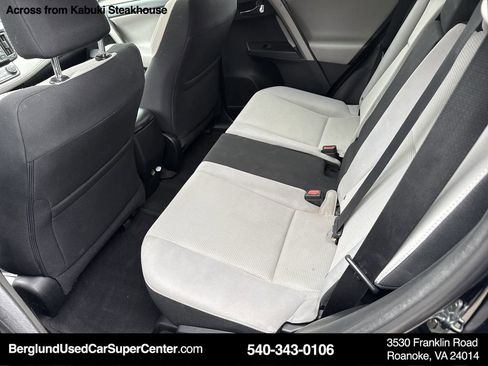 Used 2017 Toyota RAV4 XLE image 13