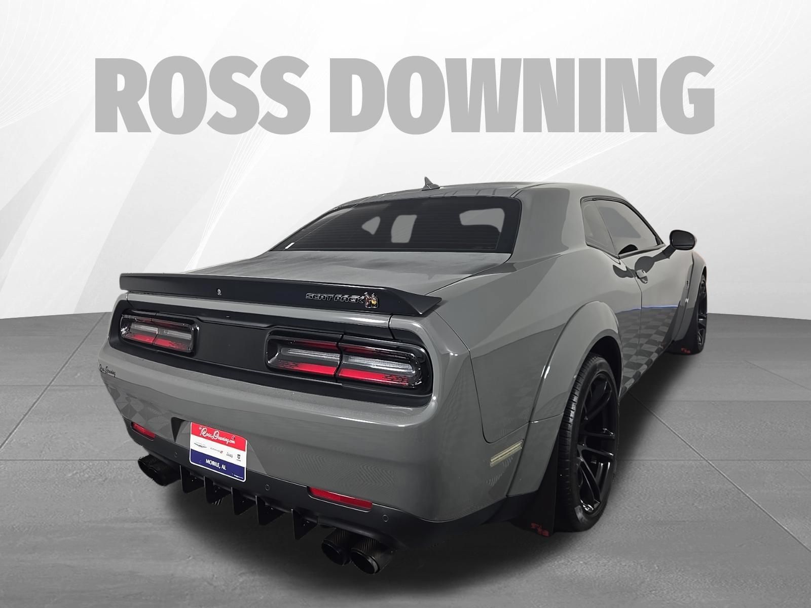 Used 2023 Dodge Challenger R/T Scat Pack RWD image 4
