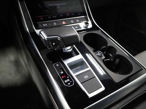 Used 2023 Audi Q7 2.0T Premium Plus w/ Premium Plus Package image 27