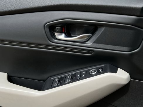 Used 2024 Honda Accord EX image 28