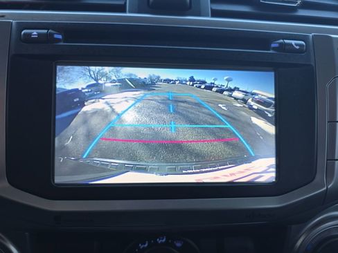 Used 2015 Toyota 4Runner SR5 image 21