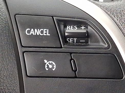 Used 2019 Mitsubishi Outlander ES image 22