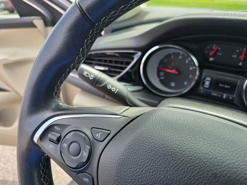 Used 2020 Buick Regal Preferred FWD image 25