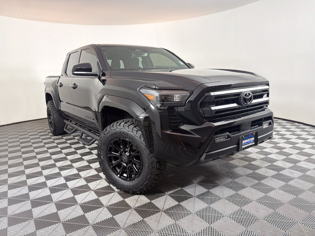 Used 2025 Toyota Tacoma SR5 AWD/4WD 360° Tour