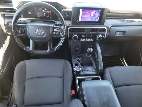Used 2024 Toyota Tacoma SR AWD/4WD image 28