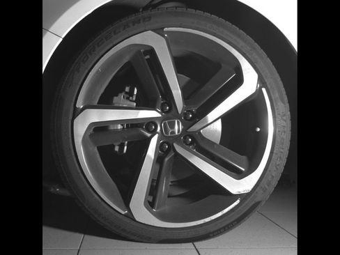 Used 2020 Honda Accord Sport image 10