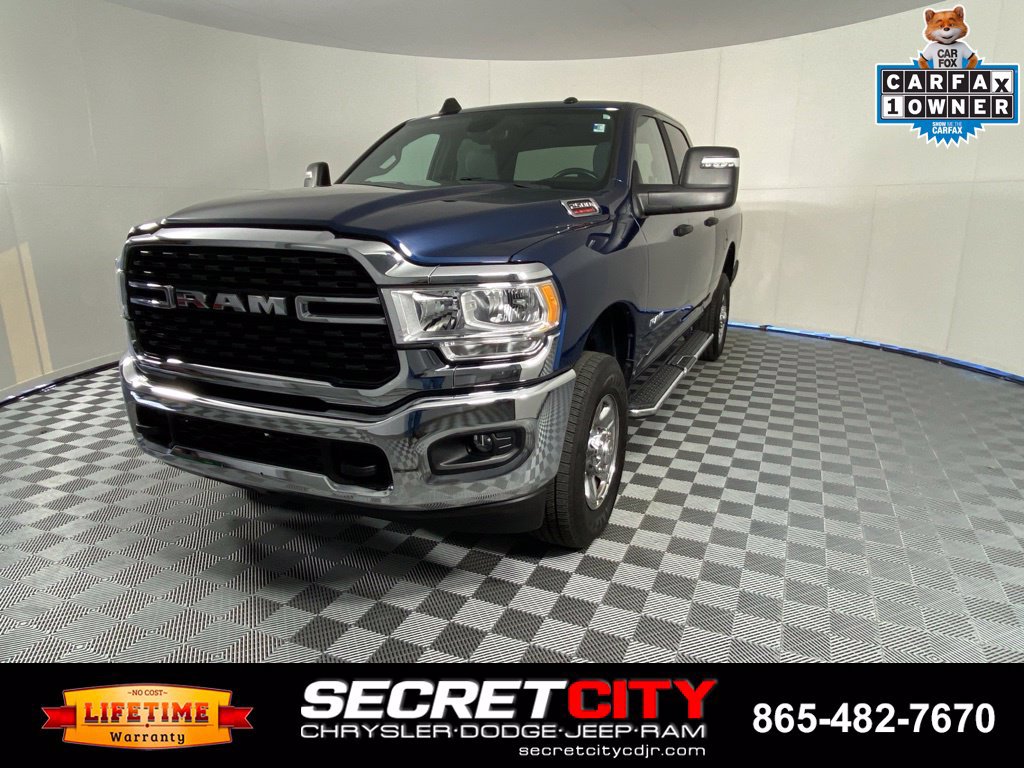 Used 2024 RAM 2500 Big Horn w/ Bed Utility Group AWD/4WD image 3