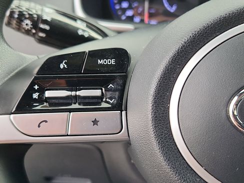 Used 2023 Hyundai Santa Cruz SEL AWD/4WD image 19