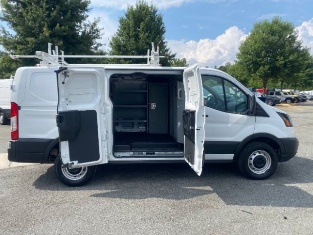 Used 2019 Ford Transit 250 130 Low Roof RWD image 7