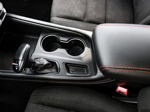 Used 2023 Dodge Durango GT image 29