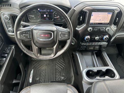 Used 2023 GMC Sierra 3500 AT4 w/ AT4 Preferred Package AWD/4WD image 16