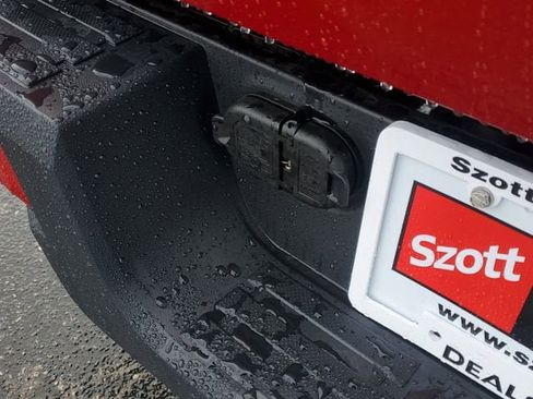 New 2026 Toyota Tacoma SR5 image 8