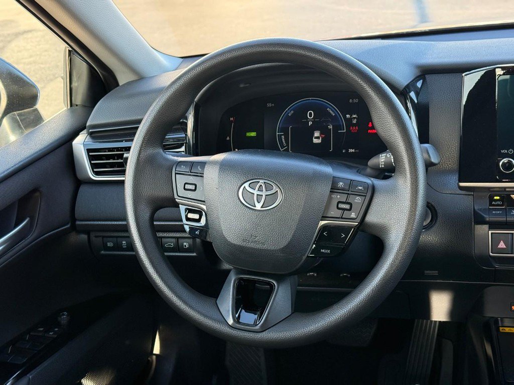 Certified 2025 Toyota Camry LE FWD image 15