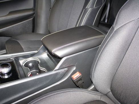 New 2025 Jeep Grand Cherokee Laredo w/ Luxury Tech Group I image 22