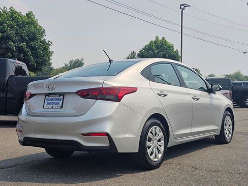 Used 2020 Hyundai Accent SE FWD image 5