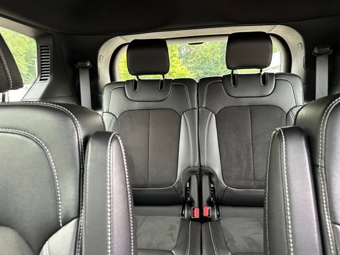 Used 2024 Jeep Grand Cherokee L Altitude AWD/4WD image 24