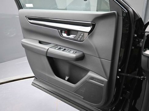 Used 2025 Honda CR-V EX-L image 11