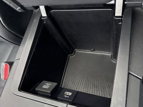 Used 2024 Acura MDX SH-AWD w/ Technology Package image 21