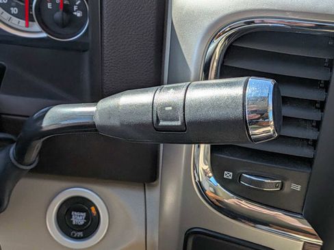 Used 2018 RAM 2500 Laramie w/ Snow Chief Group AWD/4WD image 24