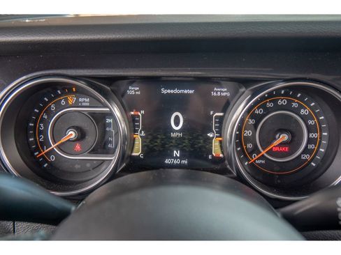 Used 2022 Jeep Wrangler Unlimited Sport image 21