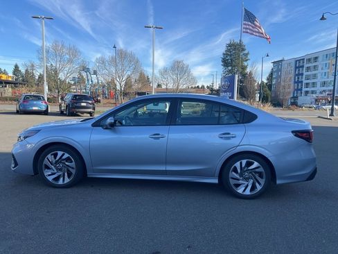 Used 2023 Subaru Legacy Limited image 2