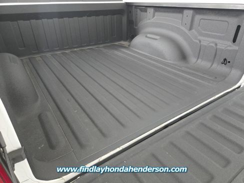 Used 2022 RAM 1500 Laramie AWD/4WD image 19