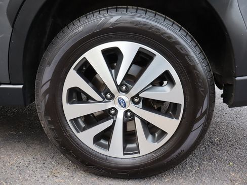 Used 2023 Subaru Outback Premium AWD/4WD image 42