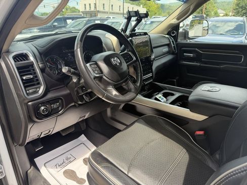 Used 2021 RAM 3500 Laramie AWD/4WD image 13