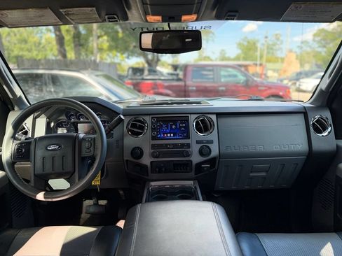 Used 2013 Ford F250 XLT w/ XLT Premium Pkg AWD/4WD image 28