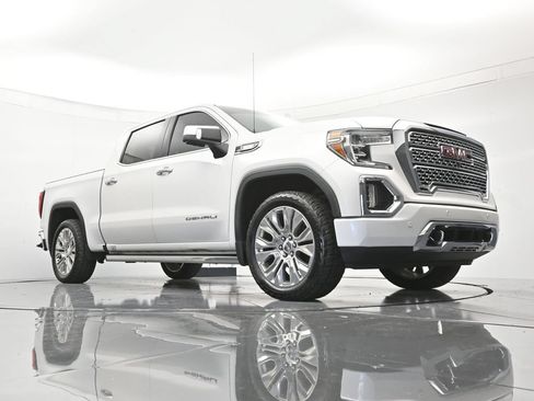 Used 2020 GMC Sierra 1500 Denali w/ Denali Ultimate Package AWD/4WD image 41
