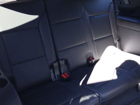 Used 2021 Chevrolet Suburban High Country image 39