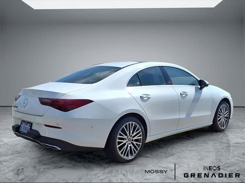 Used 2025 Mercedes-Benz CLA 250 image 7