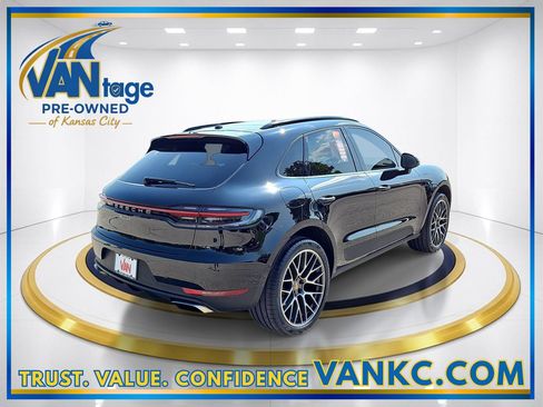 Used 2019 Porsche Macan AWD/4WD image 6