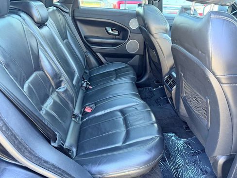 Used 2017 Land Rover Range Rover Evoque HSE image 18