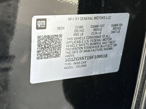 Used 2025 Chevrolet Malibu RS FWD image 39