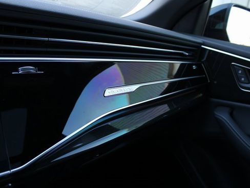 New 2026 Audi Q8 Premium Plus image 8