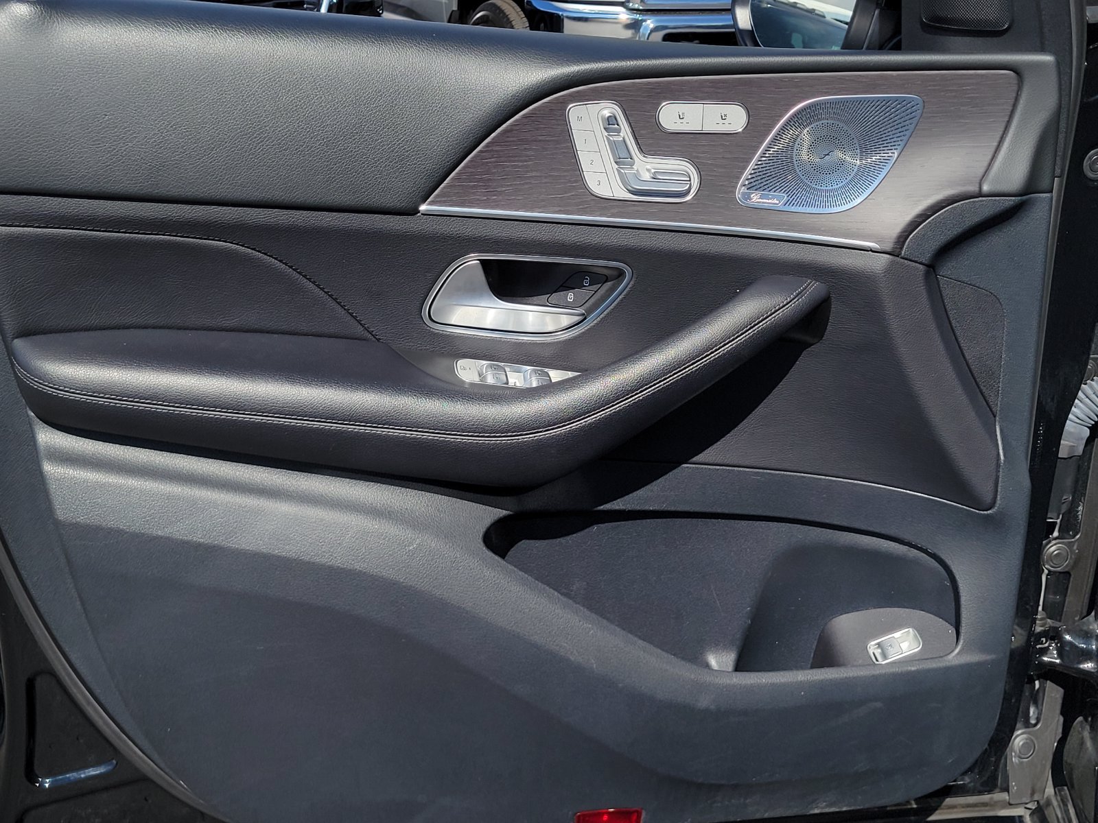 Used 2020 Mercedes-Benz GLE 350 4MATIC image 7