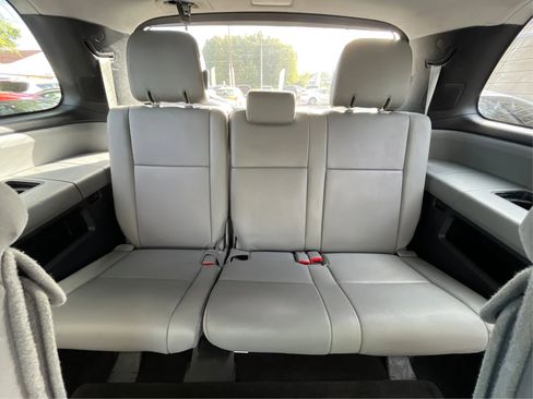 Used 2013 Toyota Sequoia SR5 image 35