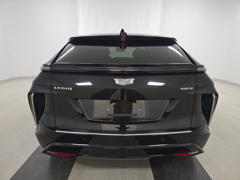 Used 2024 Cadillac Lyriq Tech w/ Driver Assist Package RWD image 4