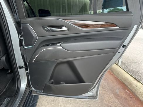 Certified 2023 Cadillac Escalade Premium Luxury w/ Performance Package RWD image 33