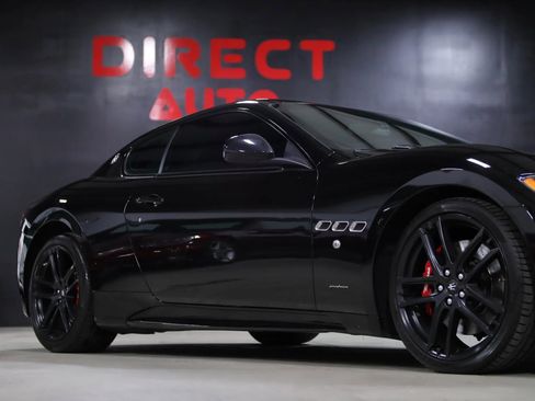 Used 2015 Maserati GranTurismo Sport image 3