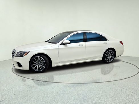 Used 2019 Mercedes-Benz S 560 Sedan image 15