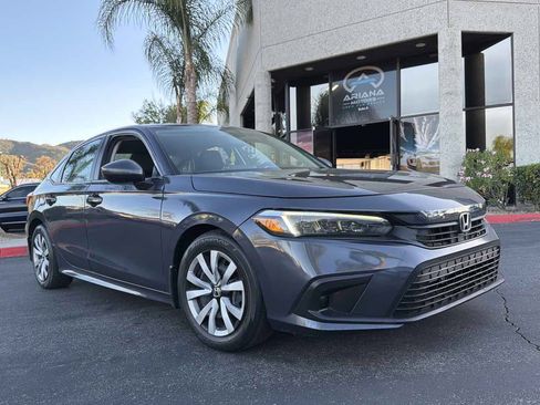 Used 2023 Honda Civic LX image 2