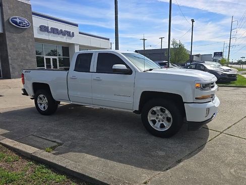 Used 2019 Chevrolet Silverado 1500 LT w/ All Star Edition AWD/4WD image 2